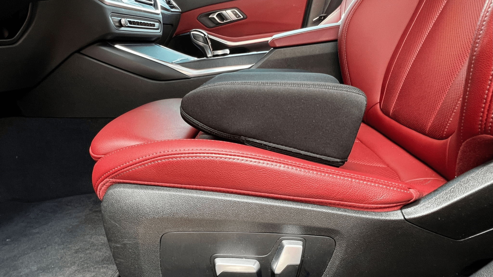 BBL Driving Pillow - How to Stay Comfortable and Safe After Surgery - Bombshell Booty Pillow